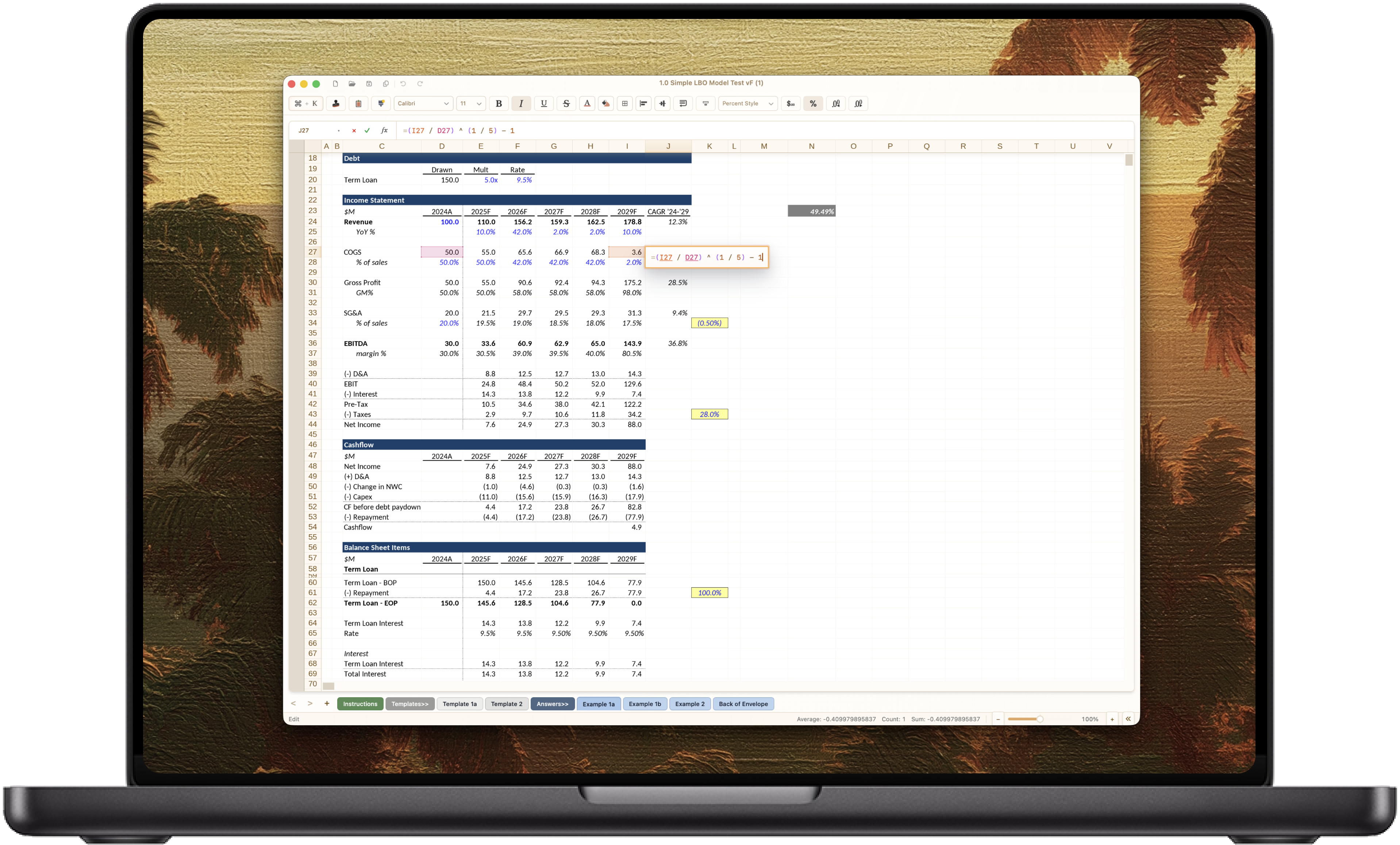 หน้าจอแอป Nobie บน Mac เปิดโมเดลการเงินที่มีสูตรในแถบสูตรด้านบน